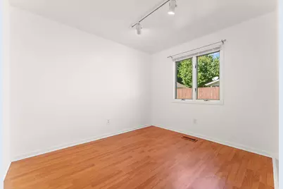 227 Clinton Street, Lowell, IN 46356 - Photo 10