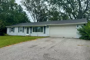 765 Baltimore Rd, Valparaiso, IN 46385 - Photo 2