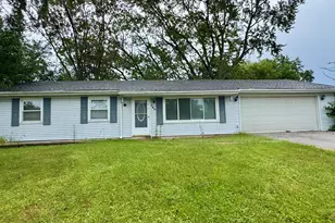765 Baltimore Rd, Valparaiso, IN 46385 - Photo 1