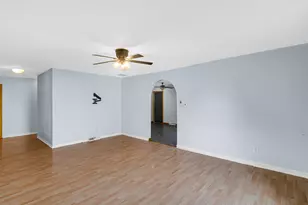 310 Jones St, North Judson, IN 46366 - Photo 6