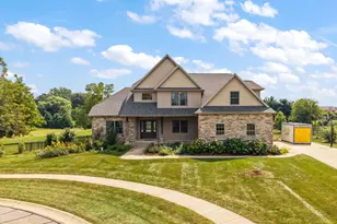 190 Buckskin Ln, Valparaiso, IN 46383 - Photo 2