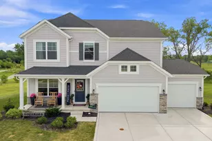 549 Marilyn Wy, Valparaiso, IN 46385 - Photo 2
