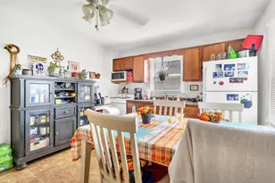 2609 Lincoln St, Highland, IN 46322 - Photo 4