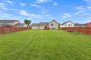 6574 Robbins Rd, Portage, IN 46368 - Photo 16