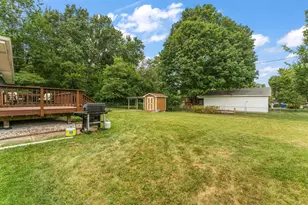 228 E Division St, Demotte, IN 46310 - Photo 28