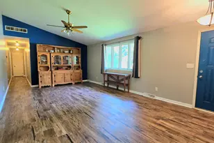 788 S 200 W, Hebron, IN 46341 - Photo 4