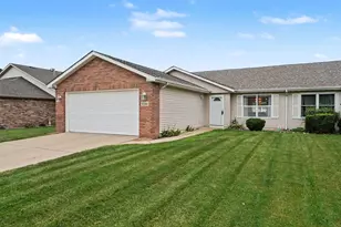 9166 Morton St, Merrillville, IN 46410 - Photo 2
