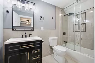 286 Gerry St, Gary, IN 46406 - Photo 16