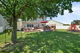 13 Edinburgh Ct, Valparaiso, IN 46385 - Photo 40