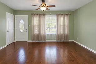 1213 Farrand Ave, La Porte, IN 46350 - Photo 2