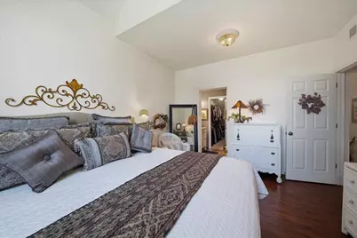 227 Edinburgh Street #A, Valparaiso, IN 46385 - Photo 14