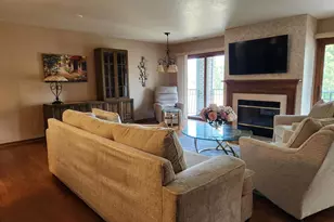 8220 Harrison Ave, Munster, IN 46321 - Photo 4
