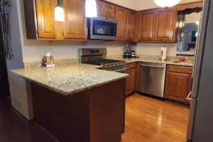 8220 Harrison Ave, Munster, IN 46321 - Photo 6