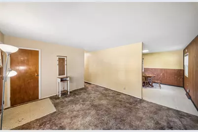 831 Essex Lane, Michigan City, IN 46360 - Photo 4