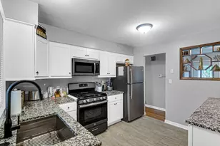 2170 W 58th Ave, Merrillville, IN 46410 - Photo 6