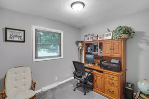 2170 W 58th Ave, Merrillville, IN 46410 - Photo 12