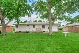 2170 W 58th Ave, Merrillville, IN 46410 - Photo 18