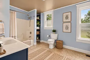 105 Maple Ave, La Porte, IN 46350 - Photo 14