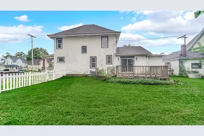 105 Maple Avenue, La Porte, IN 46350 - Photo 2