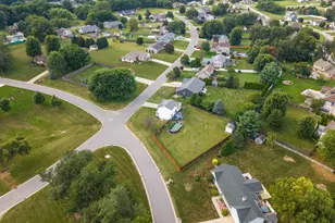 1611 Crest View Ln, La Porte, IN 46350 - Photo 26