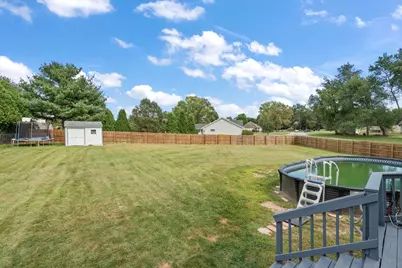 1611 Crest View Lane, La Porte, IN 46350 - Photo 36