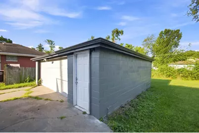 350 Clark Road, Gary, IN 46406 - Photo 20