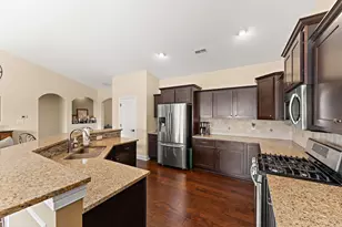 3103 Winter Garden Dr, Valparaiso, IN 46385 - Photo 12