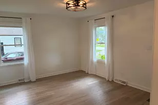 7712 Marshall St, Merrillville, IN 46410 - Photo 8