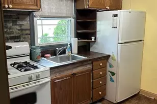 2932 Gibson Pl, Hammond, IN 46323 - Photo 6