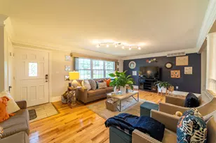 1900 W 58th Pl, Merrillville, IN 46410 - Photo 6