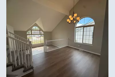 3030 W 65th Avenue, Merrillville, IN 46410 - Photo 10