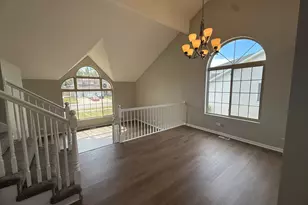 3030 W 65th Ave, Merrillville, IN 46410 - Photo 10