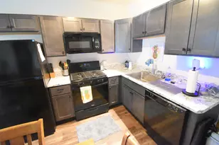 418 E Oak St, Rensselaer, IN 47978 - Photo 8