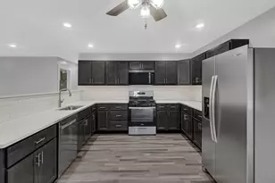 2105 Chatfield Rd, Kingsford Heights, IN 46346 - Photo 10