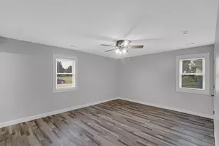 2105 Chatfield Rd, Kingsford Heights, IN 46346 - Photo 20
