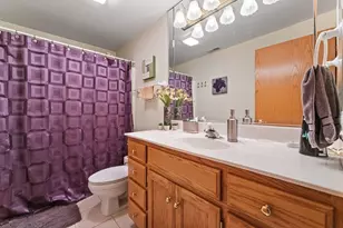 212 Swan Dr, Dyer, IN 46311 - Photo 12