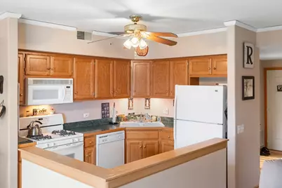 212 Swan Drive #3c, Dyer, IN 46311 - Photo 6