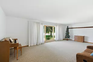 402 Schricker Ave, North Judson, IN 46366 - Photo 8