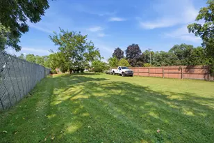 402 Schricker Ave, North Judson, IN 46366 - Photo 32