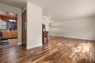 9523 Cleveland St, Crown Point, IN 46307 - Photo 4