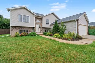 6553 Robbins Rd, Portage, IN 46368 - Photo 2