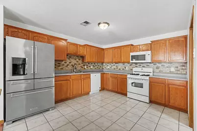 1150 W 86th Place, Merrillville, IN 46410 - Photo 6