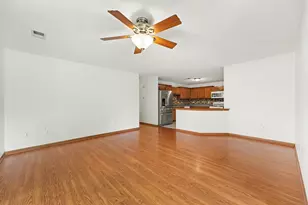 1150 W 86th Pl, Merrillville, IN 46410 - Photo 4