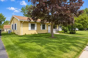 2834 W 38th Ave, Hobart, IN 46342 - Photo 2