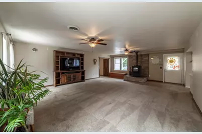 828 15th Avenue NW, Demotte, IN 46310 - Photo 24