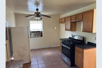 1428 W 45th Avenue, Gary, IN 46408 - Photo 8