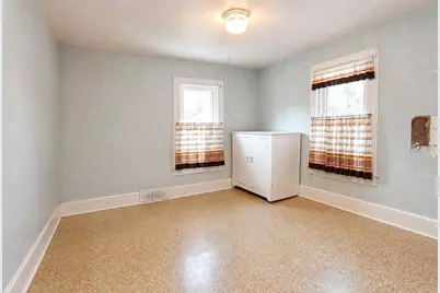 1211 Clay Street, La Porte, IN 46350 - Photo 14
