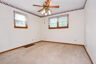 1211 Clay St, La Porte, IN 46350 - Photo 8