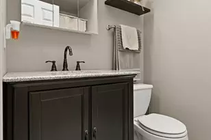 160 Deertrail Dr, Dyer, IN 46311 - Photo 28