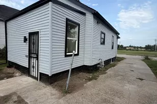 1548 Taney St, Gary, IN 46404 - Photo 14